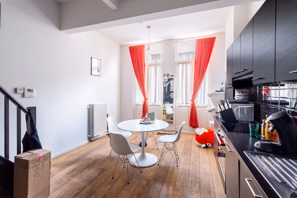 Jolie maison de ville avec 2 chambres