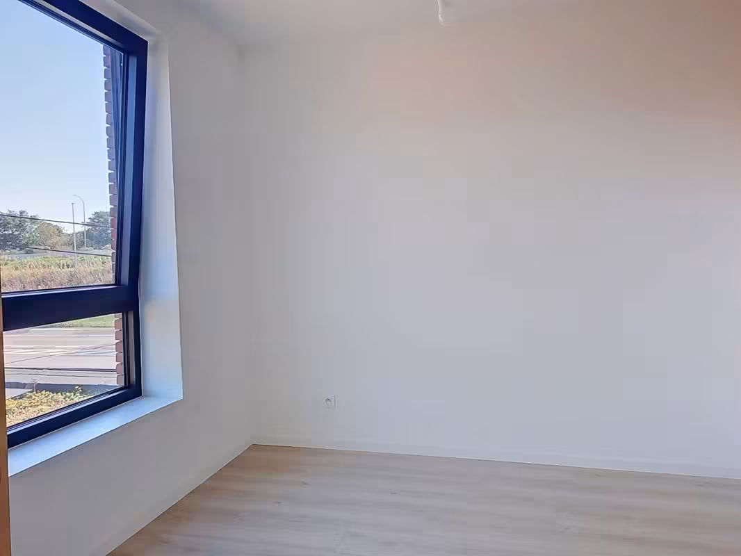 Villa de luxe neuve avec grand jardin - 10