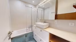 Gemeubileerd 2-slaapkamerappartement nabij metrostation... - 17