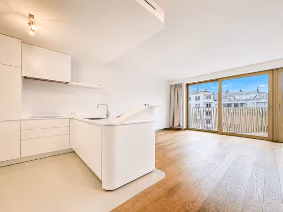 Licht appartement met 2 slaapkamers in Neder-Over-Heembeek - 13