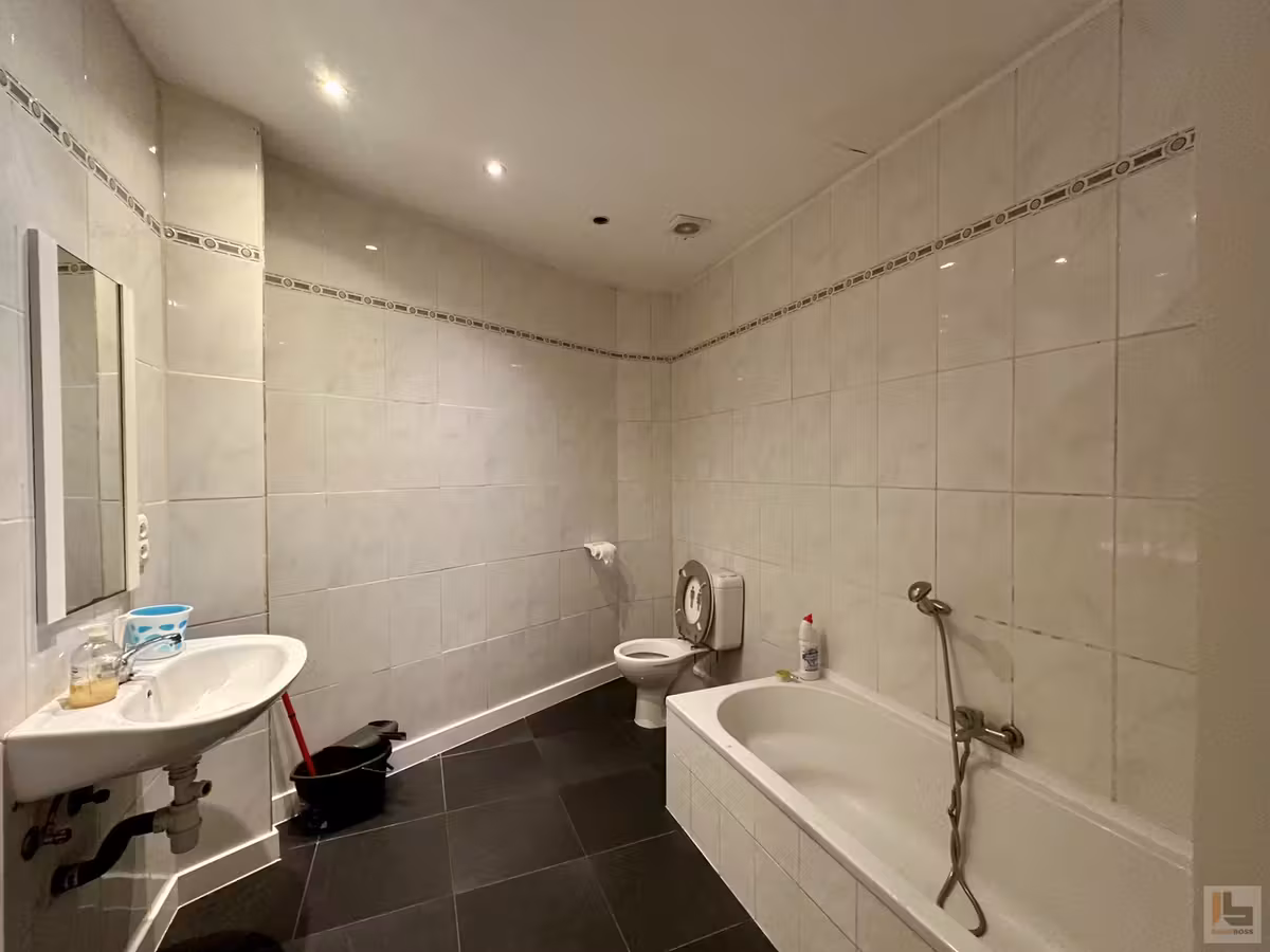 Instapklaar 2 slaapkamer appartement in Gent - 7