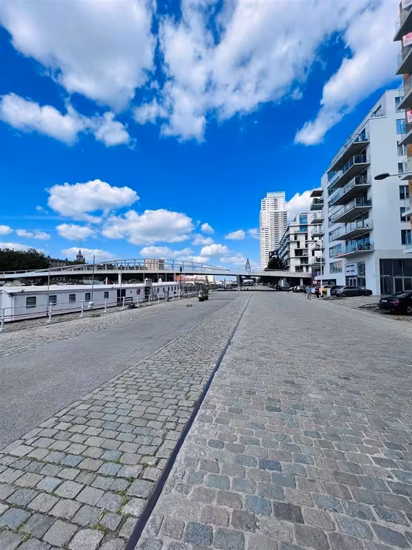 Apartment in Brussels with canal view - 16