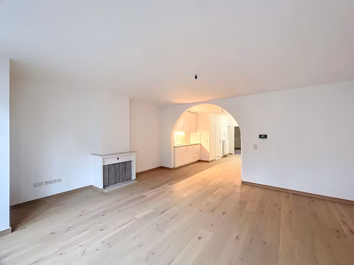 Gerenoveerd 3-slaapkamer appartement Julien Hanssenslaan - 11