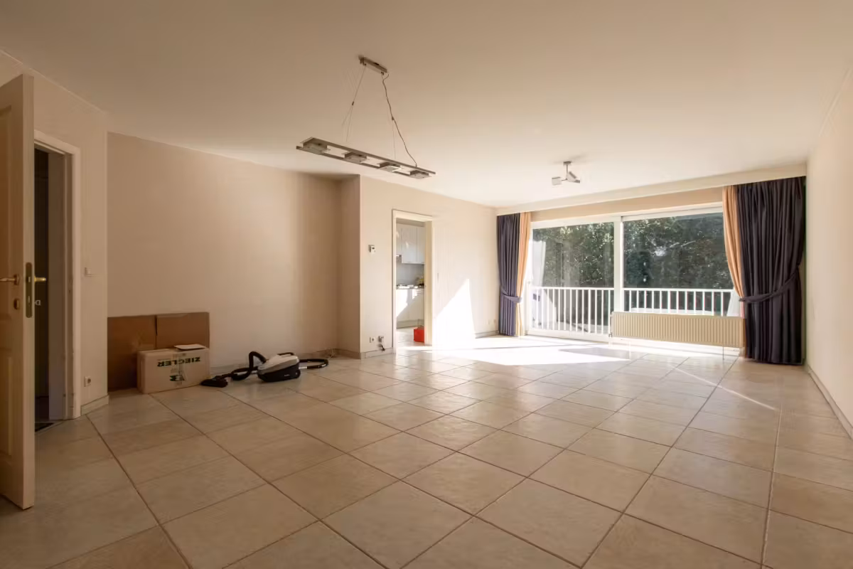 Grand appartement à proximité du parc Ertbrugge - 1