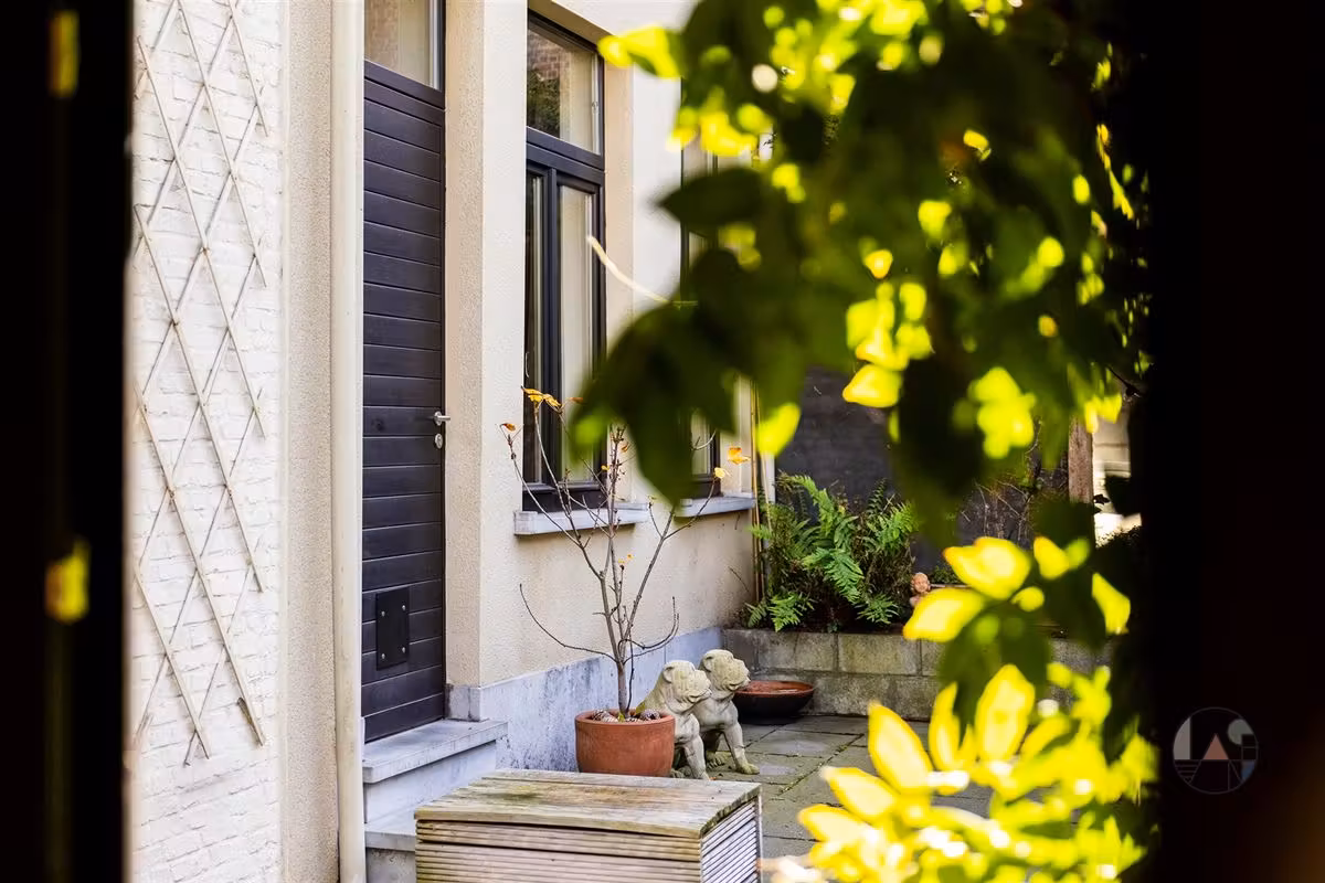 Karaktervolle woning met terras in Oud Berchem - 12