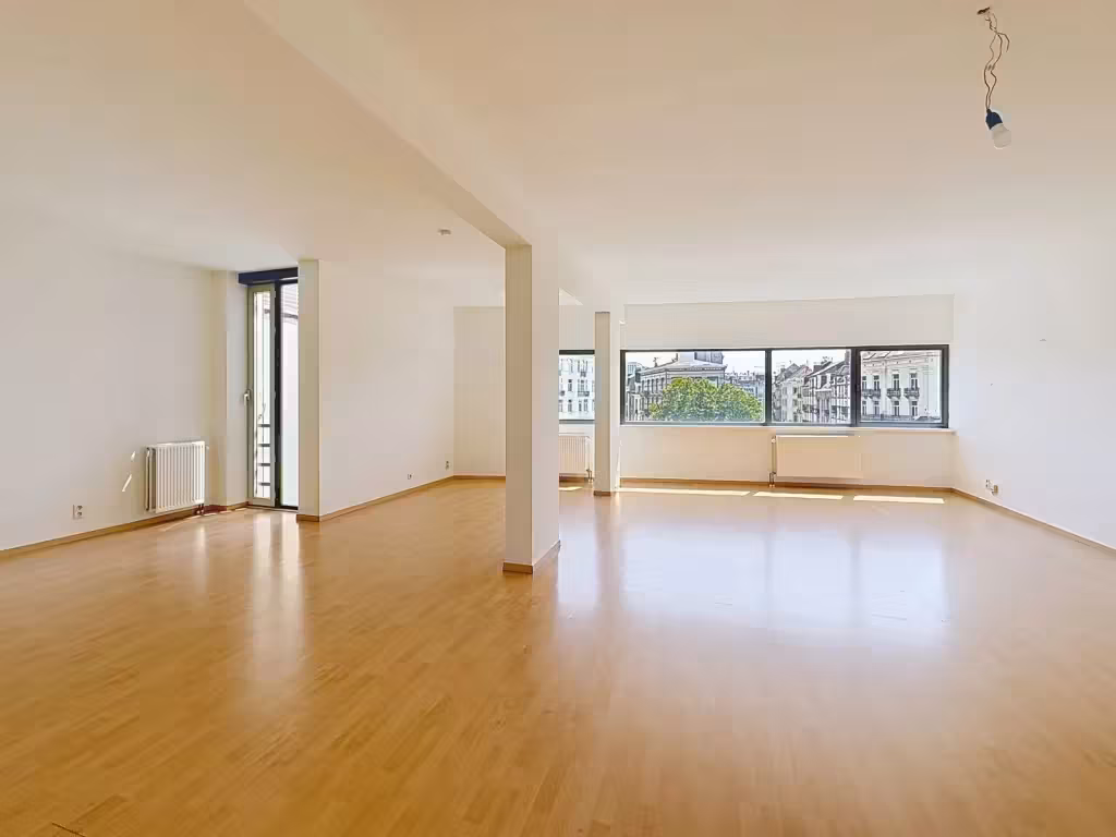 Bright apartment in the Dansaert district - 5