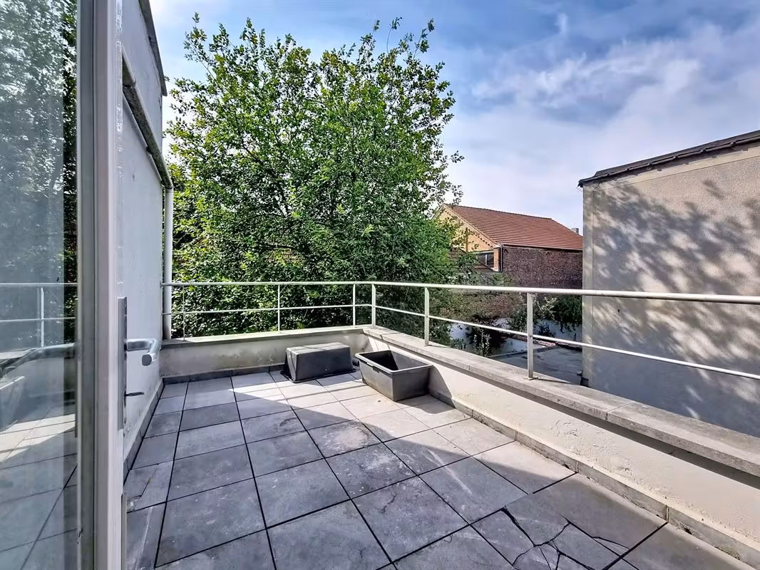 Apartment with 1 bedroom and mezzanine in Ixelles - 4