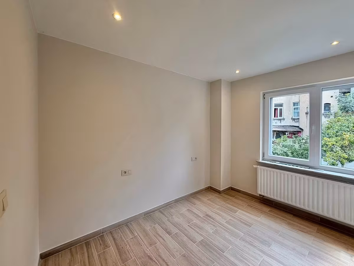 One-bedroom apartment with home office and terrace - 8