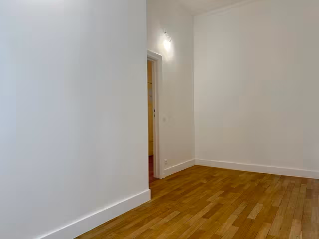 Ruim appartement met 3 slaapkamers in Woluwe-Saint-Pierre - 11