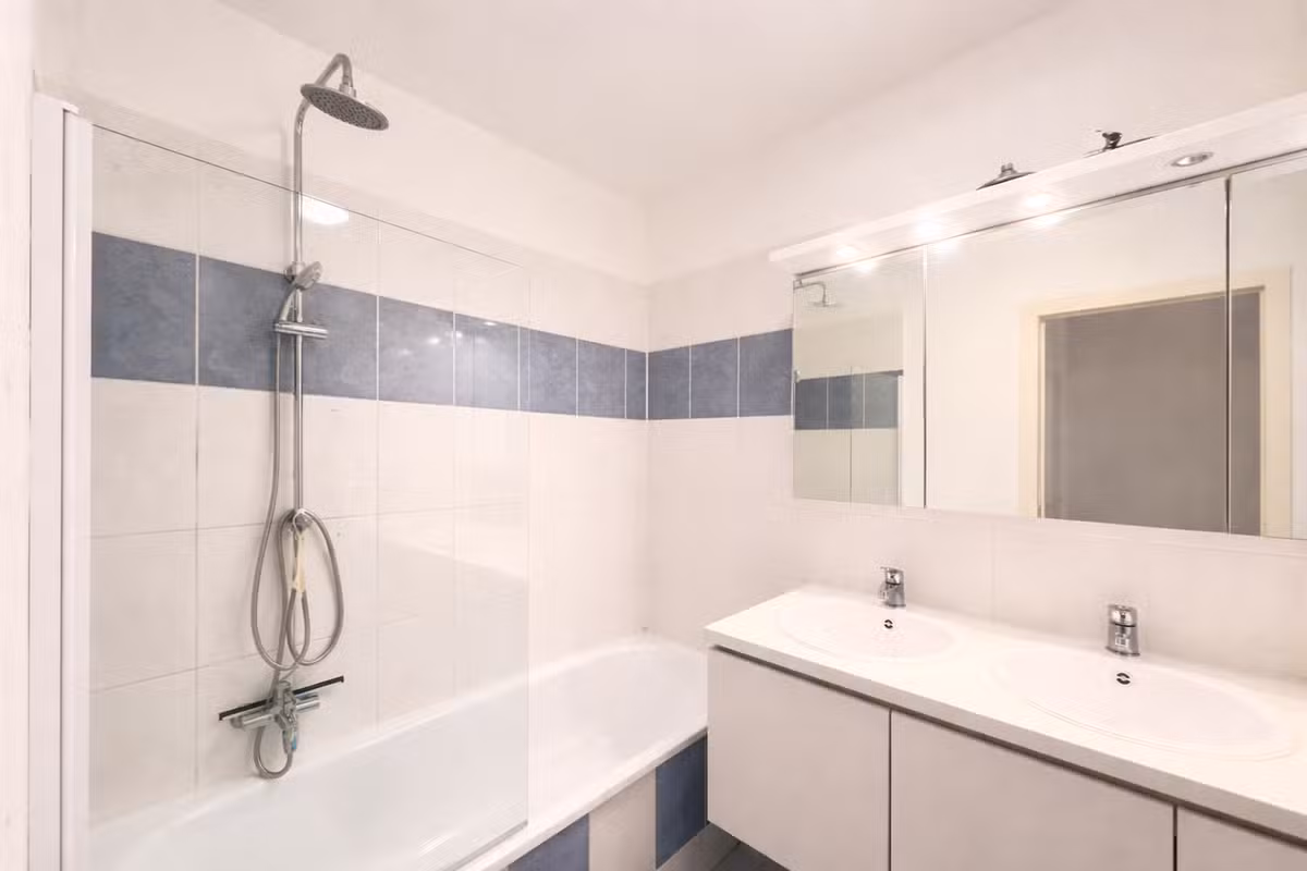 Gemeubileerd appartement met twee slaapkamers nabij... - 6