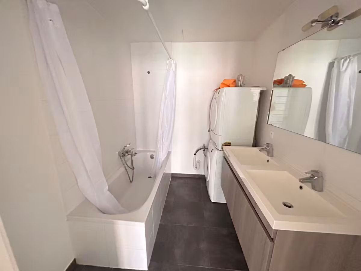 Appartement met 1 slaapkamer en terras in Evere - 5