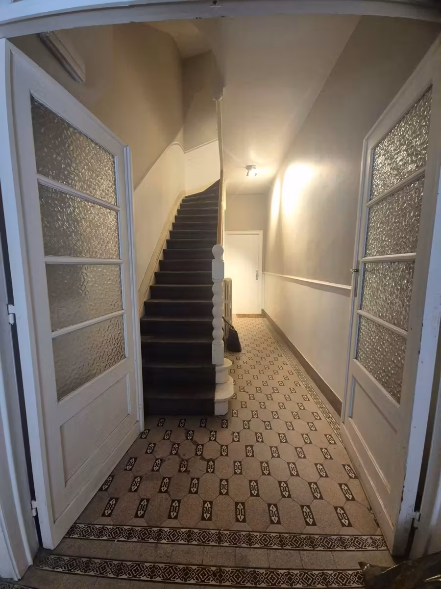 Stunning furnished 1BR penthouse with large terrace in Etterbeek - 12