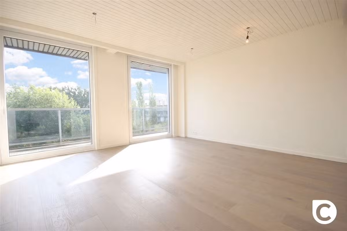 Appartement rénové de 2 chambres à coucher à Berchem - 5