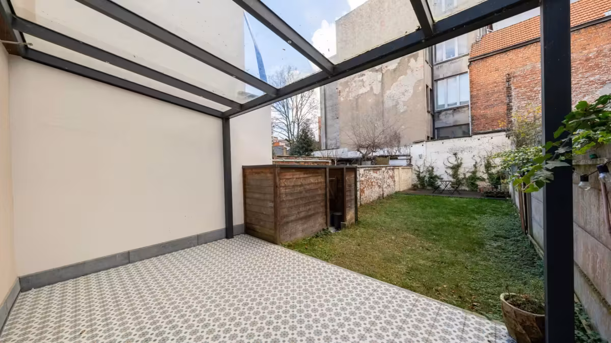 Ruime bemeubelde woning met tuin en 4 slaapkamers - 17