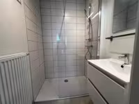 Lumineux appartement 1 chambre tout inclus à Evere - 4