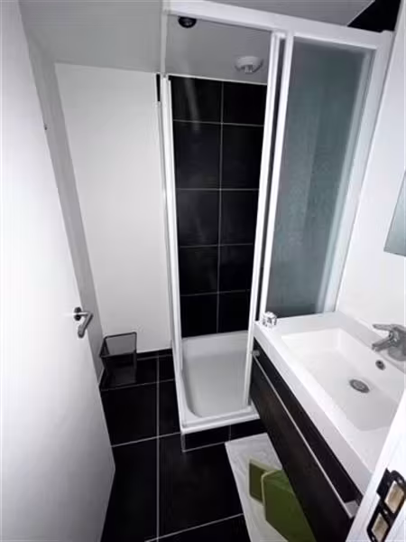 Flower District! Superb Furnished 2 Bedroom Apartment with Terrace - 11