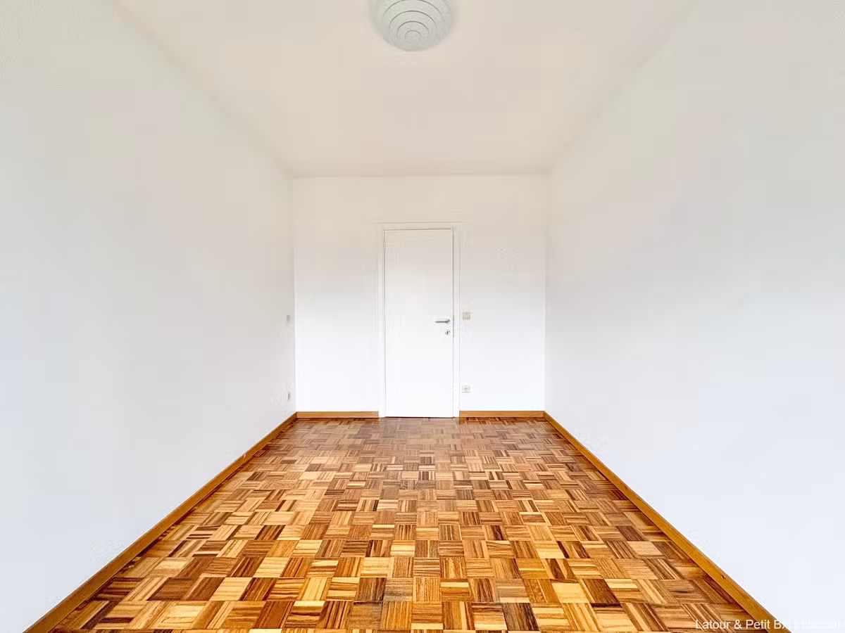 Appartement met 3 slaapkamers, terras en garage - 9