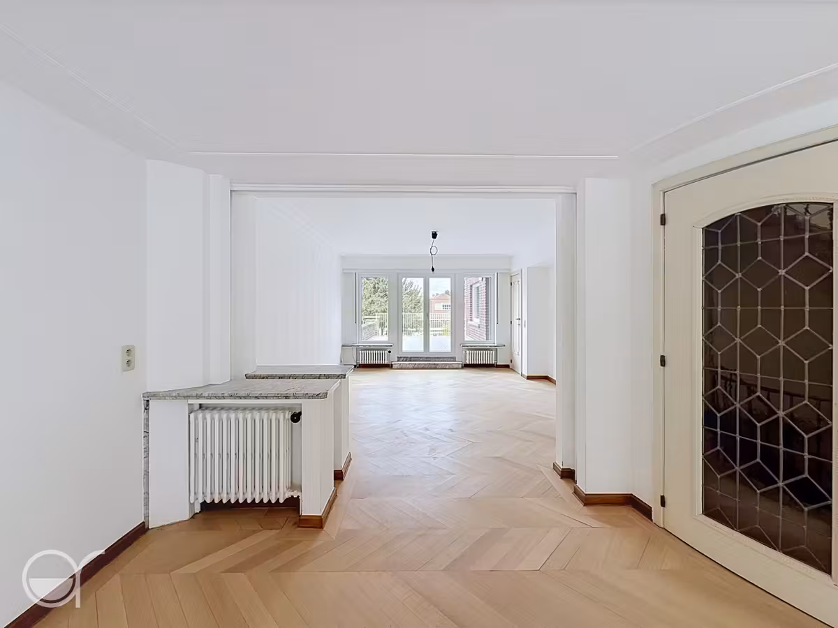 Unieke en ruime rijwoning met garage, tuin en terrassen te huur nabij station Gent-Sint-Pieters - 11