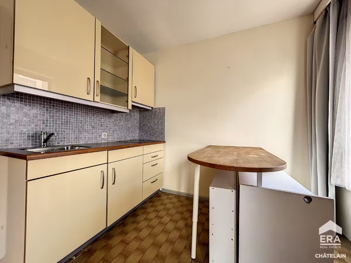 Ongemeubileerde studio te huur in Elsene - 8