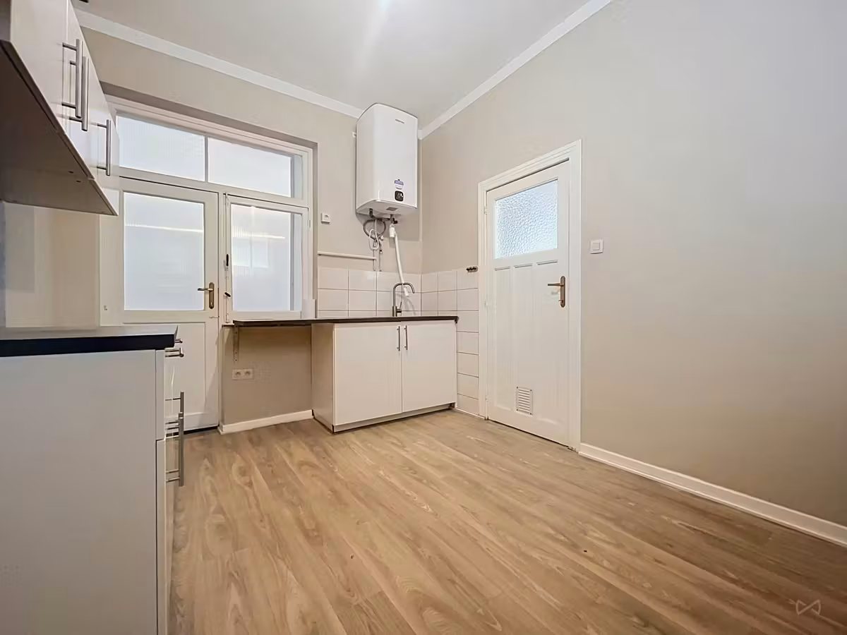 Appartement met twee slaapkamers in Molenbeek - 10