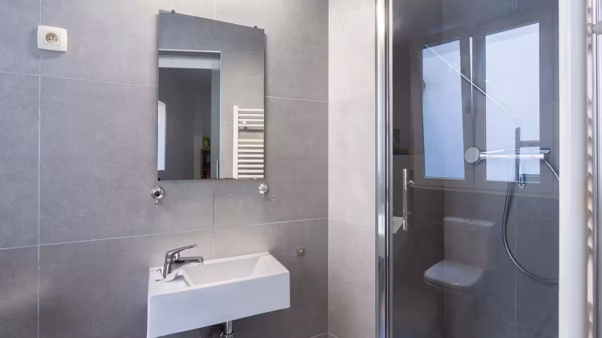 Ground-floor apartment with city courtyard - 5