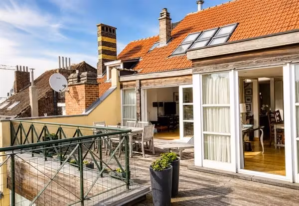 Penthouse met groot terras nabij Place Stephanie - 4