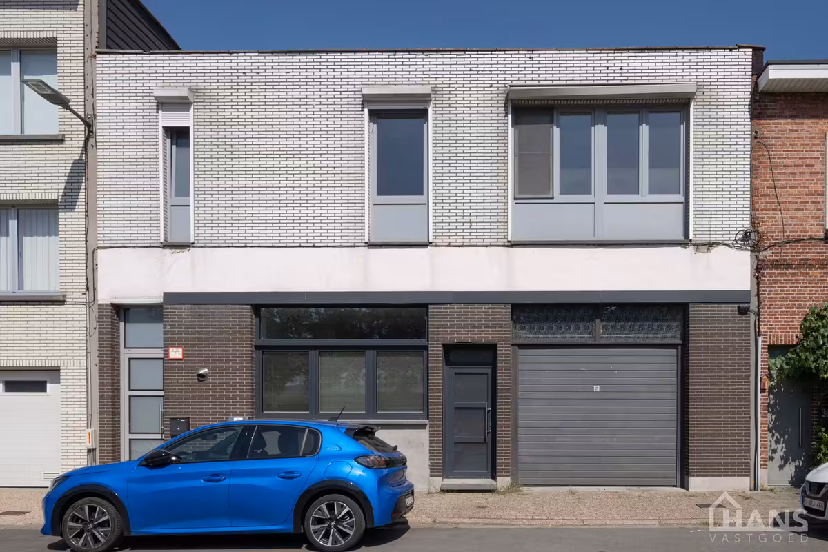 Opgefrist appartement op toffe locatie. - 2
