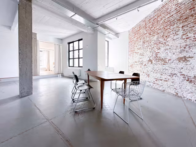 Loft with 1 bedroom, office and parking - 10