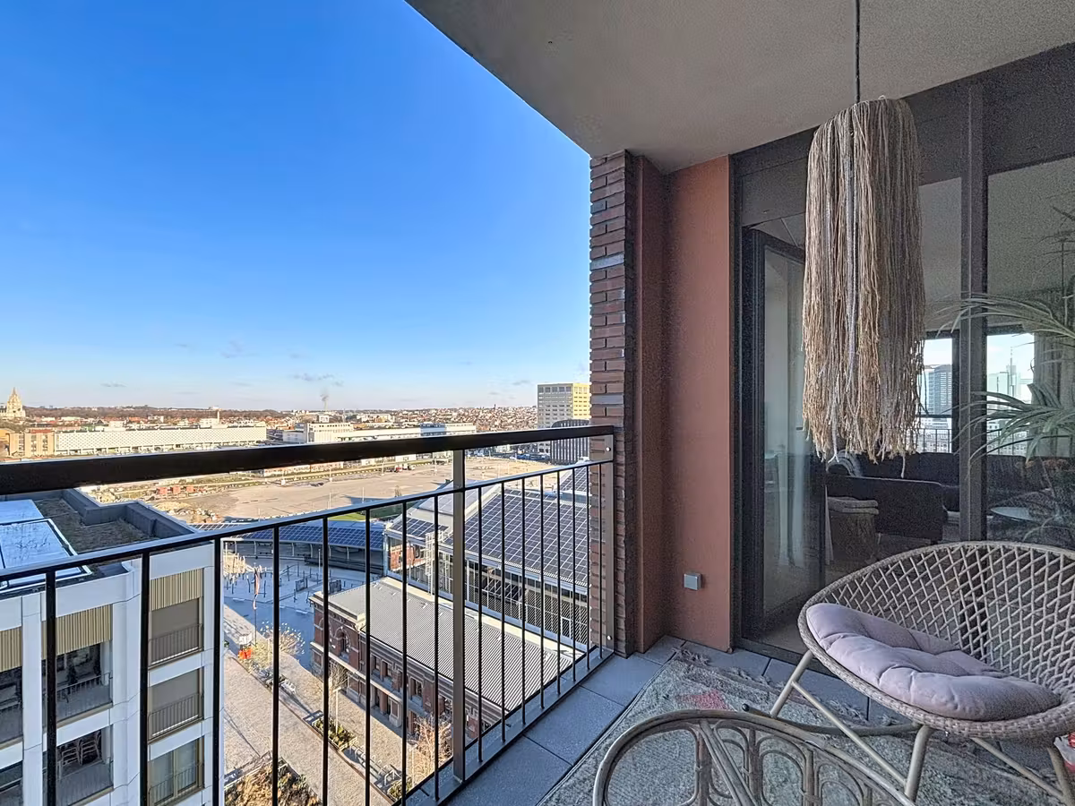 Gemeubeld appartement te huur op het 10e verdiep in T&T - 8