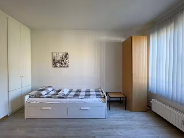STUDIO - TE HUUR - 1000 BRUSSEL - €700 - 7