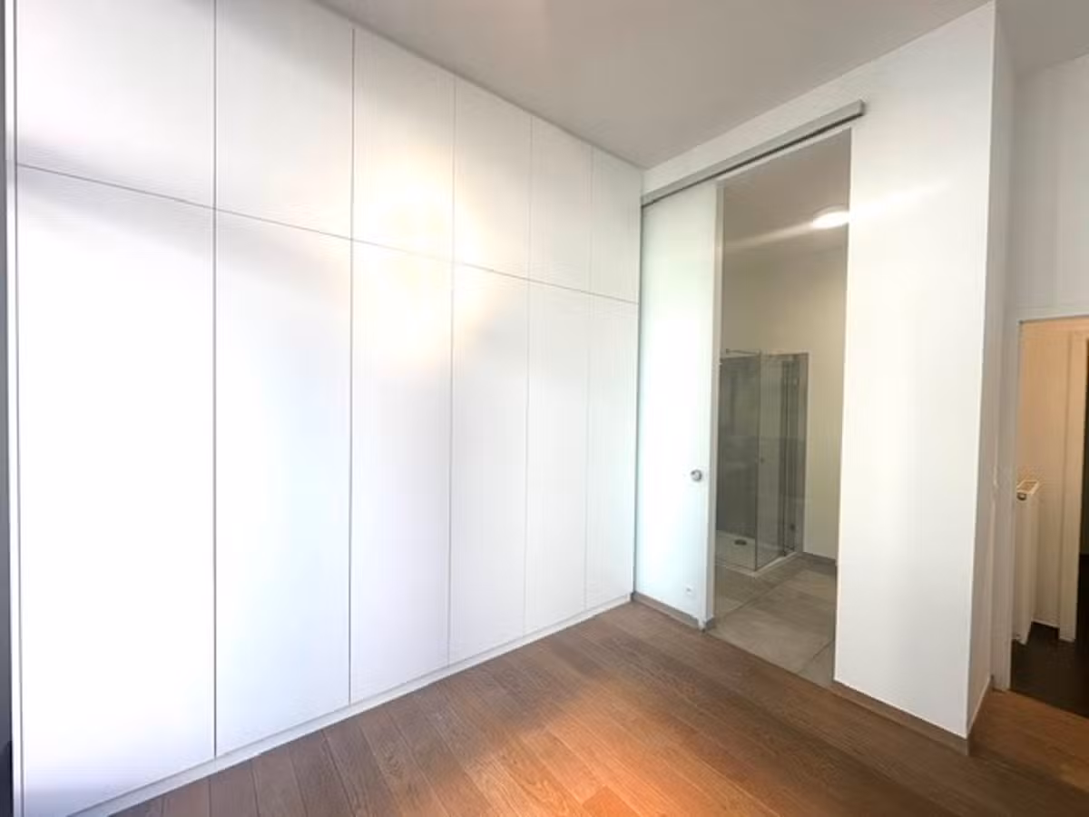 Luxe appartement met 2 slaapkamers en terras - 10