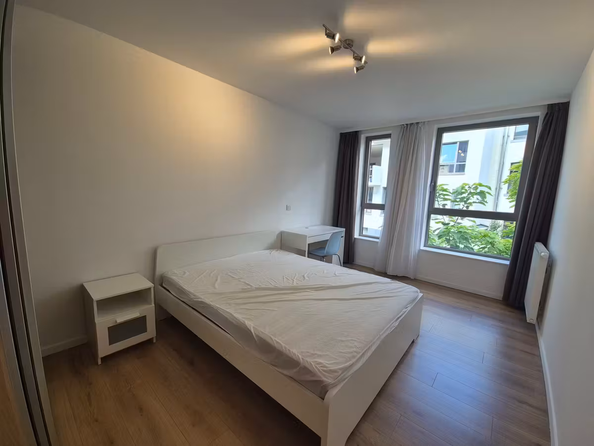 Two-bedroom apartment in Etterbeek with balcony - 4
