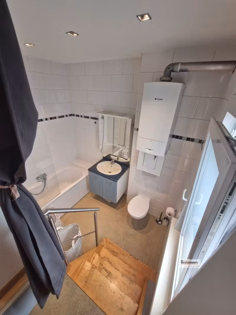 Gemeubelde studio met aparte slaapkamer in Antwerpen - 4
