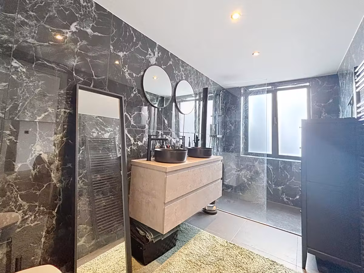 Penthouse in de Cadixwijk met terrassen - 4