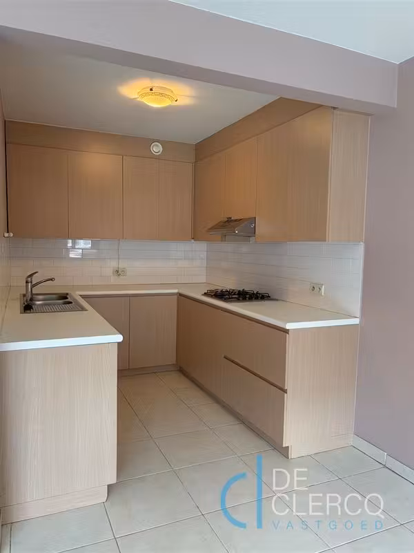 Gezellig energiezuinig appartement met 2 slaapkamers in Mariakerke - 8