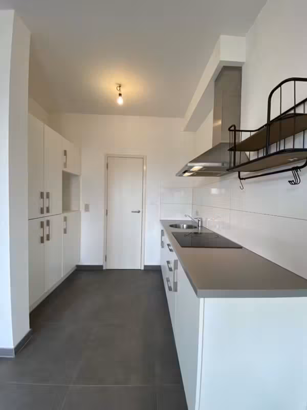 Recent gerenoveerd appartement in 2020 Antwerpen - 4