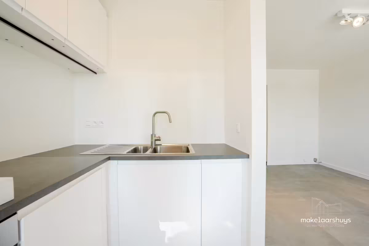 Aangename studio met slaaphoek en terras nabij centrum Gent - 10