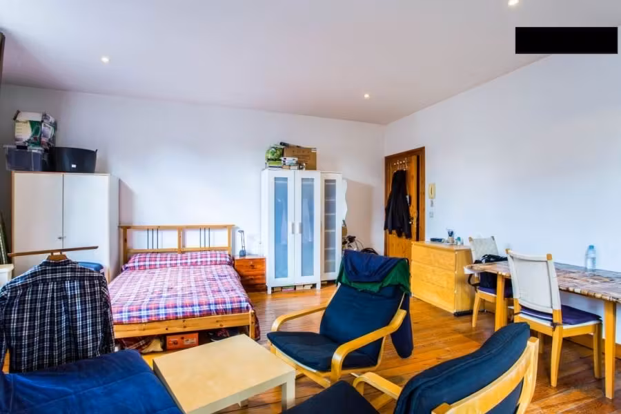 Beautiful furnished studio in the EU district - 3