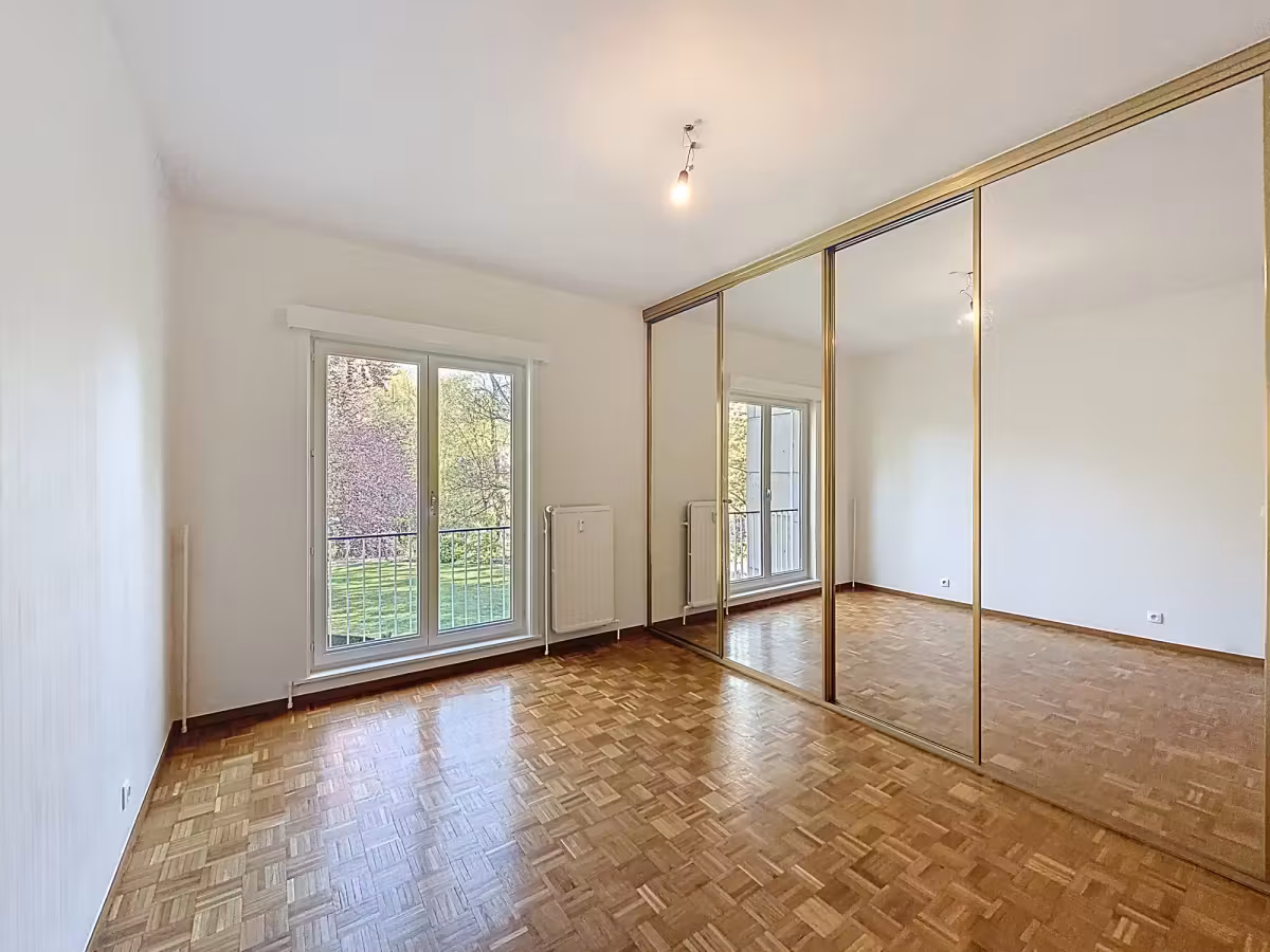 Ruim appartement op toplocatie in Sint-Denijs-Westrem - 9