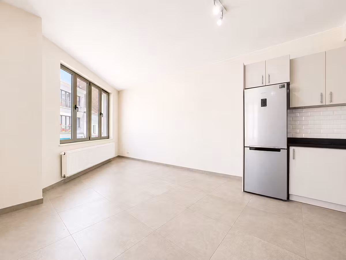 Renovated apartment with terrace in Jette - 4