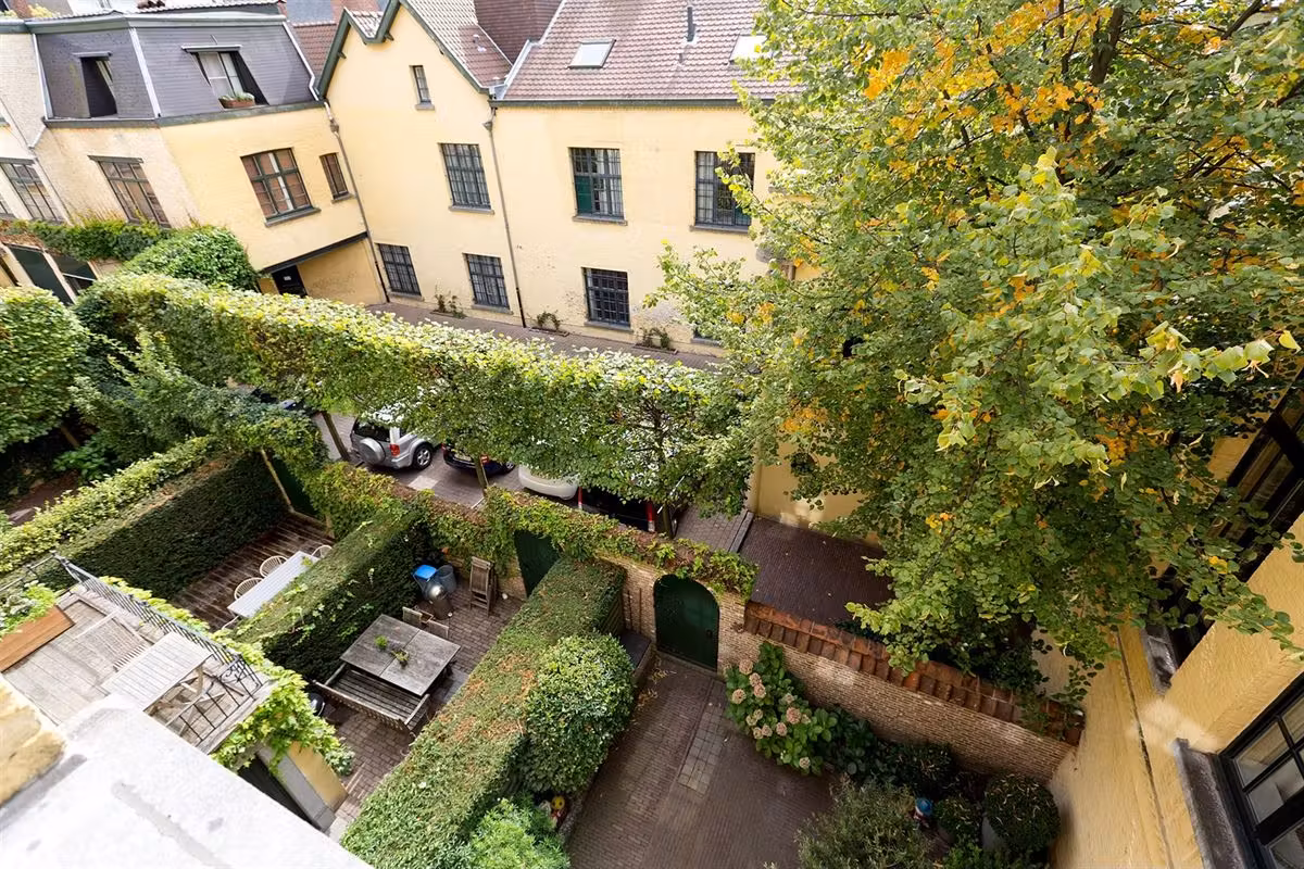Charmant huis met tuin en parking in hartje Antwerpen - 2