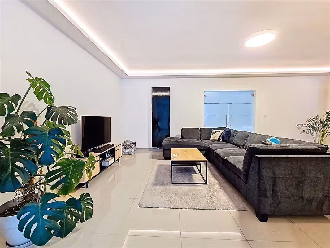 Ruime woning met tuin en 4 slaapkamers - 6