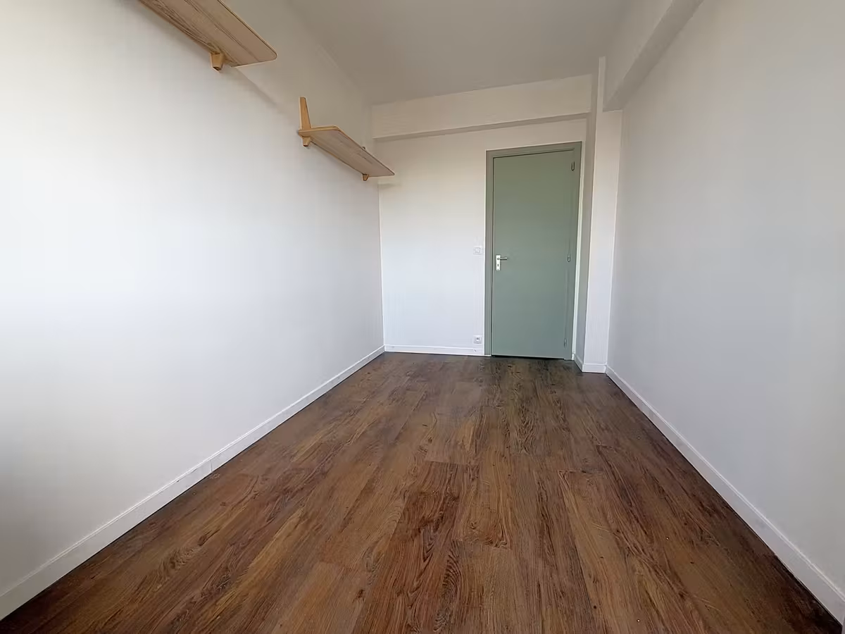 3-bedroom apartment with terrace - 5