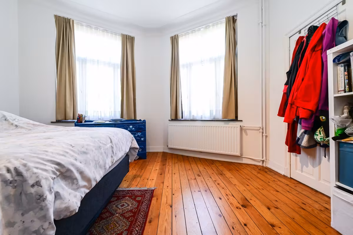 Herenhuis met 4 slaapkamers in Etterbeek - 10