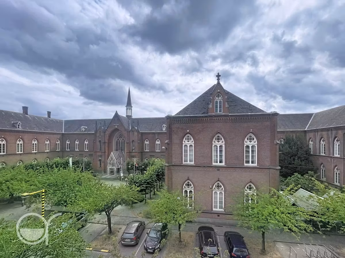 1 bedroom apartment near the center - 9