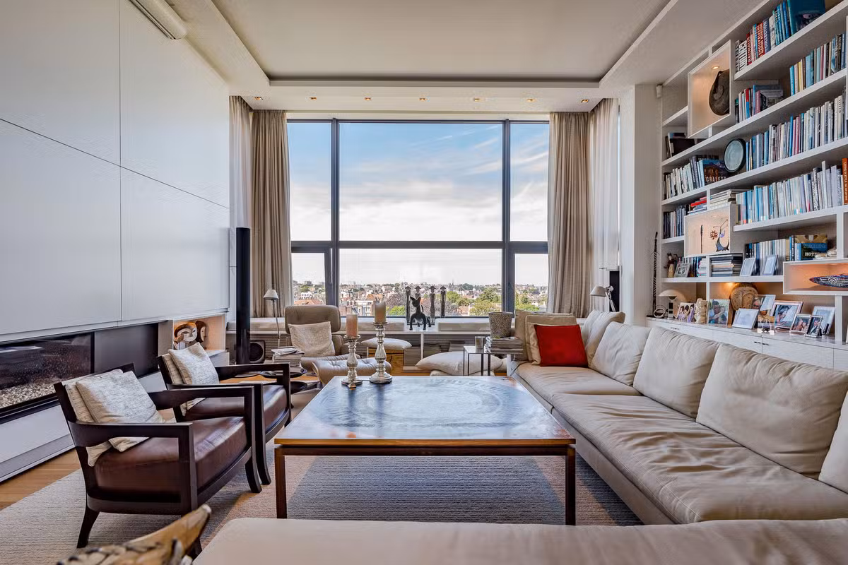 Gemeubileerde triplexpenthouse aan Avenue Louise - 1