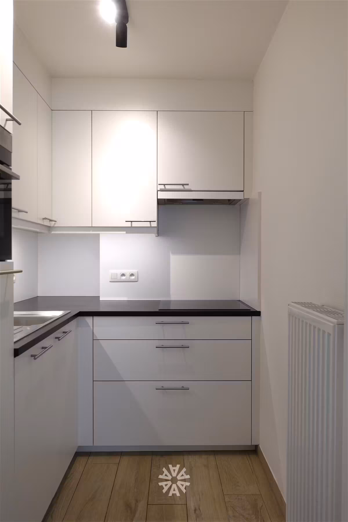 Instapklaar gelijkvloers appartement omgeving Citadelpark te huur in Gent - 3