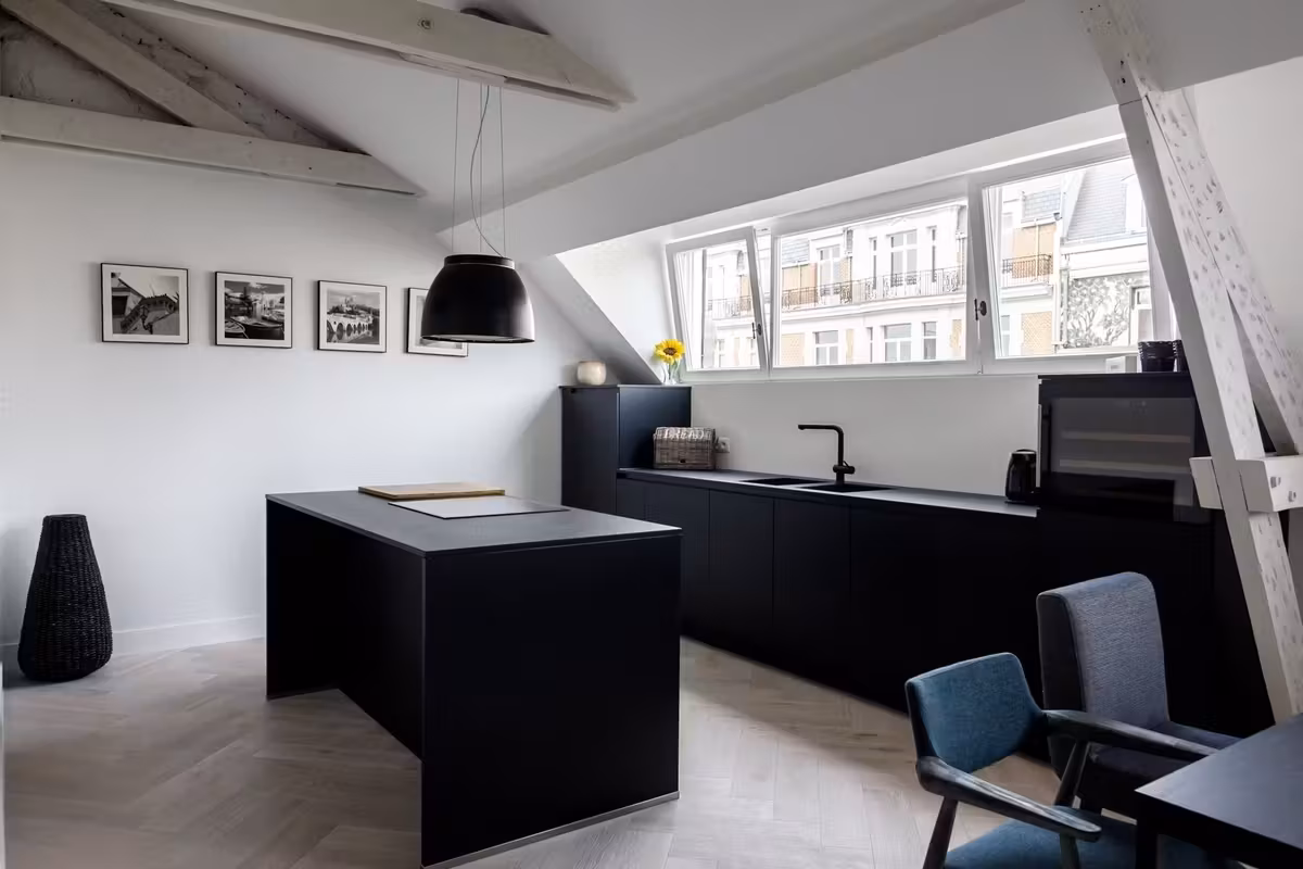 Stijlvol gerenoveerd appartement op toplocatie aan Sint-Katelijneplein - 13