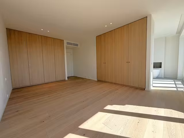 Luxury three-bedroom penthouse in Ixelles - 6