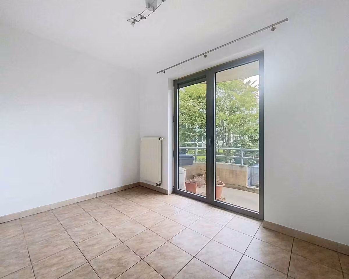 Two-bedroom apartment with terrace in Evere - 12